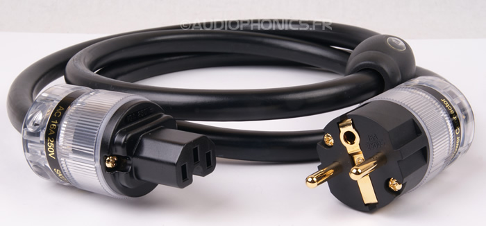 https://www.audiophonics.fr/images2/8283/8283_wmaudio_cable_secteur_tornado_3.jpg