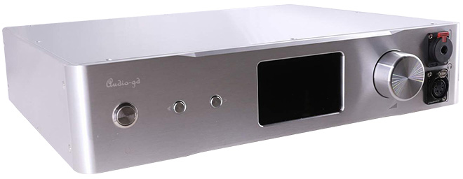AUDIO-GD MASTER 9 MK3 : Front view
