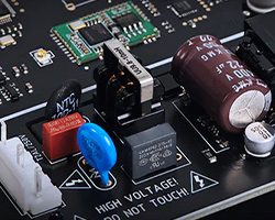 Low-noise power supply