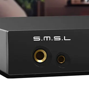SMSL DL100 : Headphone outputs