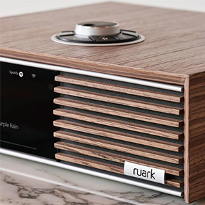 Ruark Audio R610 : Grille de facade