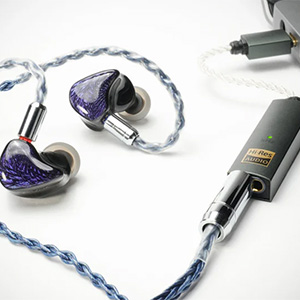 Go Link Max: earphone connected to 4.4mm jack output