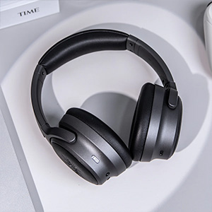 Photo of Kiwi Ears Ardor headphones